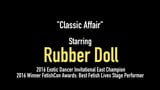 Rubbery dom，rubberdoll和idelsy，取悦他们湿润的阴户 snapshot 1