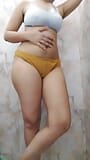 Newly married girl bathing after suhaagraat snapshot 3