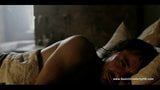 Jessica Brown Findlay nue - Labyrinthe - HD snapshot 5