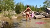 Femme russe sur une plage naturiste! snapshot 10