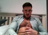 Gorgeous Str8 guy cums on cam #5 snapshot 19