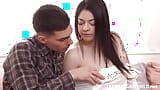 TeenMegaWorld - Anal-Angels - pare de trabalhar e comece a chupar snapshot 1