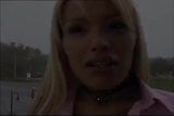 Seksowna blondynka tranny snapshot 1