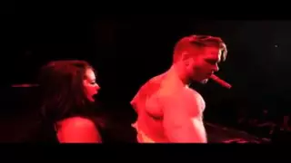 Paige Getting a Lap Dance from a Male Stripper: Maldivian ...