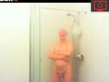 Nonno si sega sotto la doccia snapshot 1