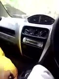 Tante lutscht Schwanz im Auto & riesige Möpse werden gedrückt snapshot 15