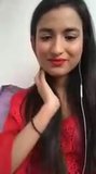 Beautiful girl doing selfies.mp4 snapshot 12