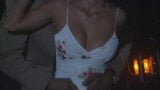 Nena caliente sostiene una follada intensa en una sesión de primer plano snapshot 4