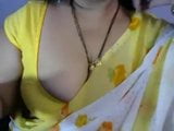 Aunty boob snapshot 8