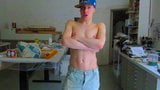 Twink ist immer hungrig nach rohen Schwanz snapshot 6