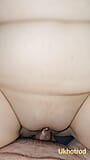 बड़े स्तनों पर आने के लिए बिना कंडोम चुदाई snapshot 3
