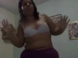 Caliente gordita bbw latina bailando para su bf snapshot 8