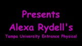 Camera legt de eerstejaarsstudent van Alexa Rydell fysiek vast snapshot 3