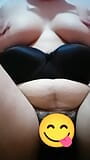 Toma mis tetas naturales en tus manos y aprieta snapshot 11