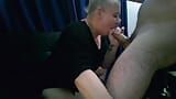 Blowjob, schwanzlutschen tief in den hals von Antsy, australische milf-hure mit dickem arsch. snapshot 13