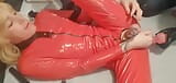 Maricas em traje vermelho de gato de pvc usado por borracha adequado Dom snapshot 4