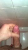 Orgasme yang bagus saat mandi snapshot 5