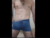 Safado gozando na cueca azul snapshot 6