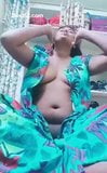 Mani Korada, Solo-MILF Desi, nackt online, neckt Liebhaber snapshot 7