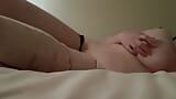 Masturbazione - sesso a letto - gemiti snapshot 3