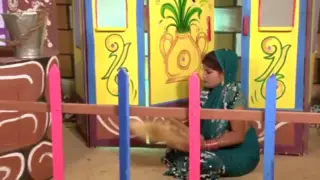 Desi Bhabhi Getting Bra & Panty Changed by Salesman: Eating Pussy ...