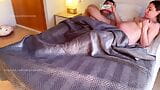 Sesso bollente a letto mentre registro un video snapshot 2