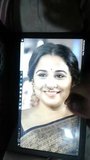 Vidya Balan, belle-mère gémissante, hommage au sperme snapshot 11