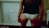 Jessica Moore &amp; Laura Gemser nago frontalny i seks wideo snapshot 16