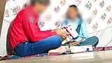 La ragazza indiana e il tutor fanno sesso - mms trapelato !! snapshot 5