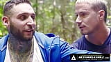 Heteroflexible - los cogollos Skyy Knox y Tony D'angelo ponen excusas para masturbarse y probar anal en viaje de campamento snapshot 6