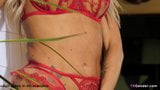 Travesti novia consigue soldado marido casa snapshot 3