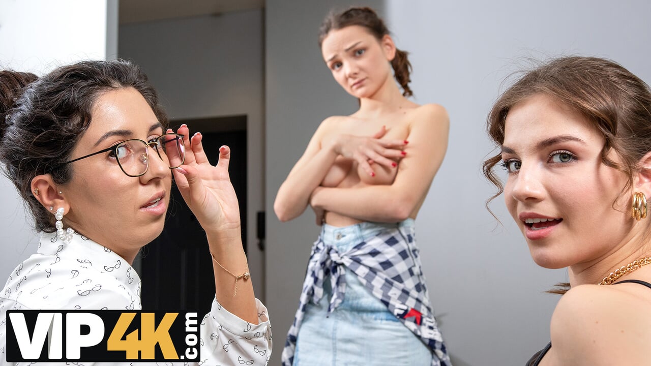 VIP4K. Sexul în 3 cu lesbiene este cel mai bun mod de a se relaxa în timpul unei zile de lucru
