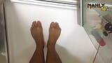 Apenas um homem com tesão - procurando um pouco de relaxamento - cum feet socks series - manlyfoot snapshot 14