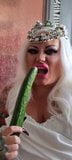 RIO HAS SOME FUN WITH VEG snapshot 9