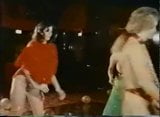 Patinoire sexuelle (1976) snapshot 18