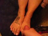 Footjob sialan seksi snapshot 4