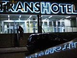 Tranny-Schlampe verlässt das Trans-Hotel snapshot 1