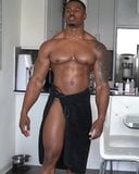 Black male muscle hunk snapshot 1