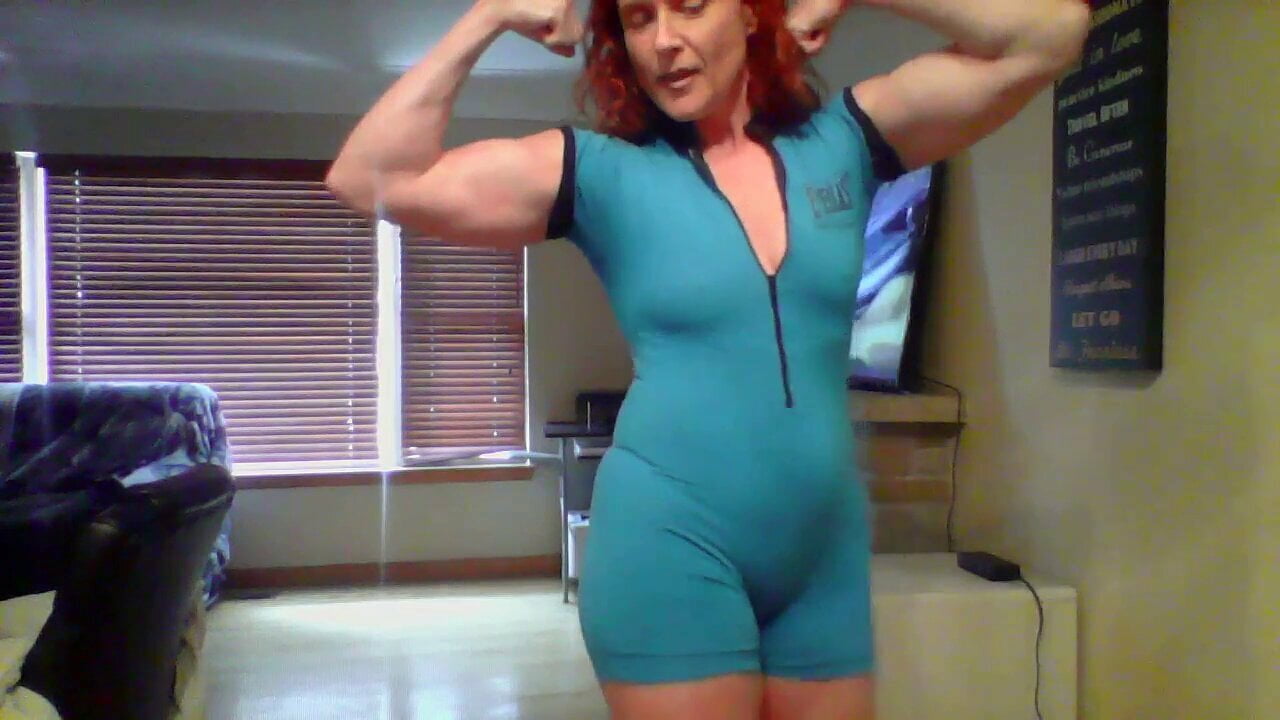 Redheaded MILF Flexing 2 | xHamster