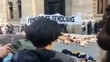 Naakte vrouwen protesteren in Argentinië -kleurenversie snapshot 9