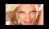Britney khỏa thân lao vào !!!!!!! snapshot 12