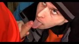 Twinks blasen im Schnee, dann kommen sie ohne Gummi rein snapshot 11