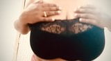 Las tetas de mi esposa mallu snapshot 1