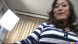 Hitomi Aizawa dikongkek pepek dan ji - lebih banyak di 69avs.com snapshot 4