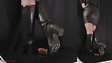 Baasstraf in leren laarzen - (bewerkte versie) - TamyStarly - bootjob, shoejob, ballbusting, cbt, vertrappelen, vertrappen snapshot 2