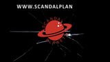 Gal Gadot и Kate Mckinnon лесбийский поцелуй на scandalplanet.com snapshot 1