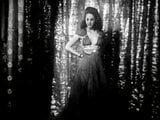 Yvonne Marthay - Burlesque vintage degli anni '40 snapshot 4