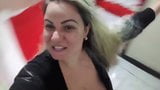 Youtuber Gleice Leitinynho - Braziliaanse enorme tieten passen beha's snapshot 1