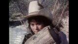 Weekend cowgirls (1982, États-Unis, Debbie Truelove, dvd du film complet) snapshot 3