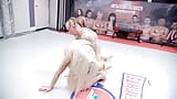 Bad Bella versus Jason Michaels - Jason vrea să umple această gagică blondă sexy țâțoasă snapshot 7